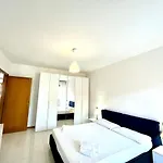 Apartment Spacious Hub, Cagliari,quartu Sant'elena, Sardegna *