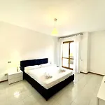 Spacious Hub, Cagliari,quartu Sant'elena, Sardegna