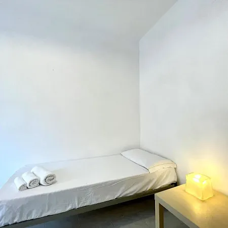 Daire Spacious Hub, Cagliari,quartu Sant'elena, Sardegna