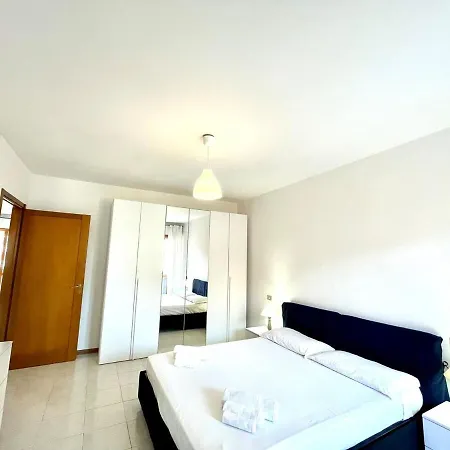 Apartment Spacious Hub, Cagliari,quartu Sant'elena, Sardegna *